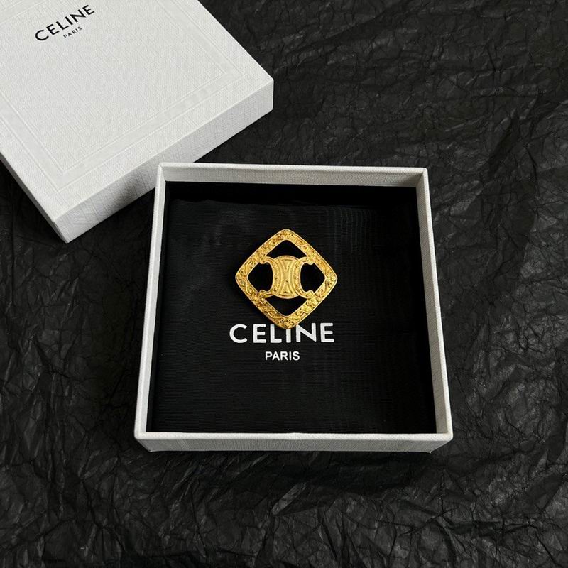 Celine Brooch 03yxs01